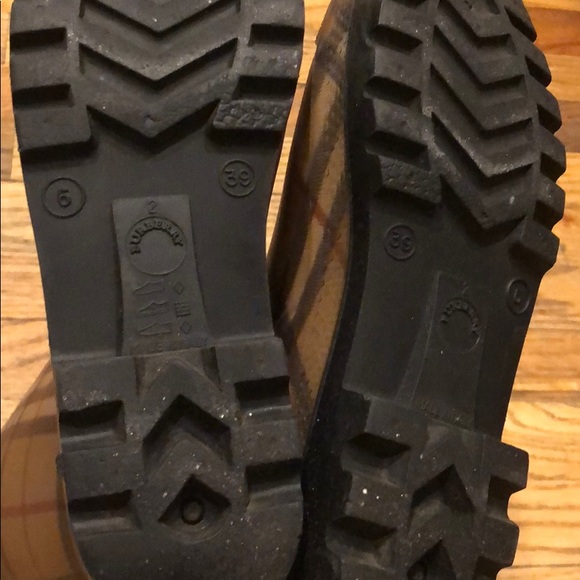 Burberry New Plaid Check Rainboots size 39/8 - Picture 7 of 7